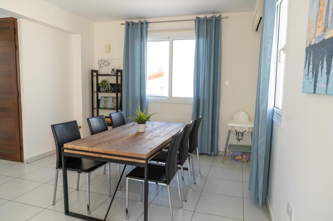 Dafni Villa Ekaterina 3 Bdrm Protarász Kültér fotó