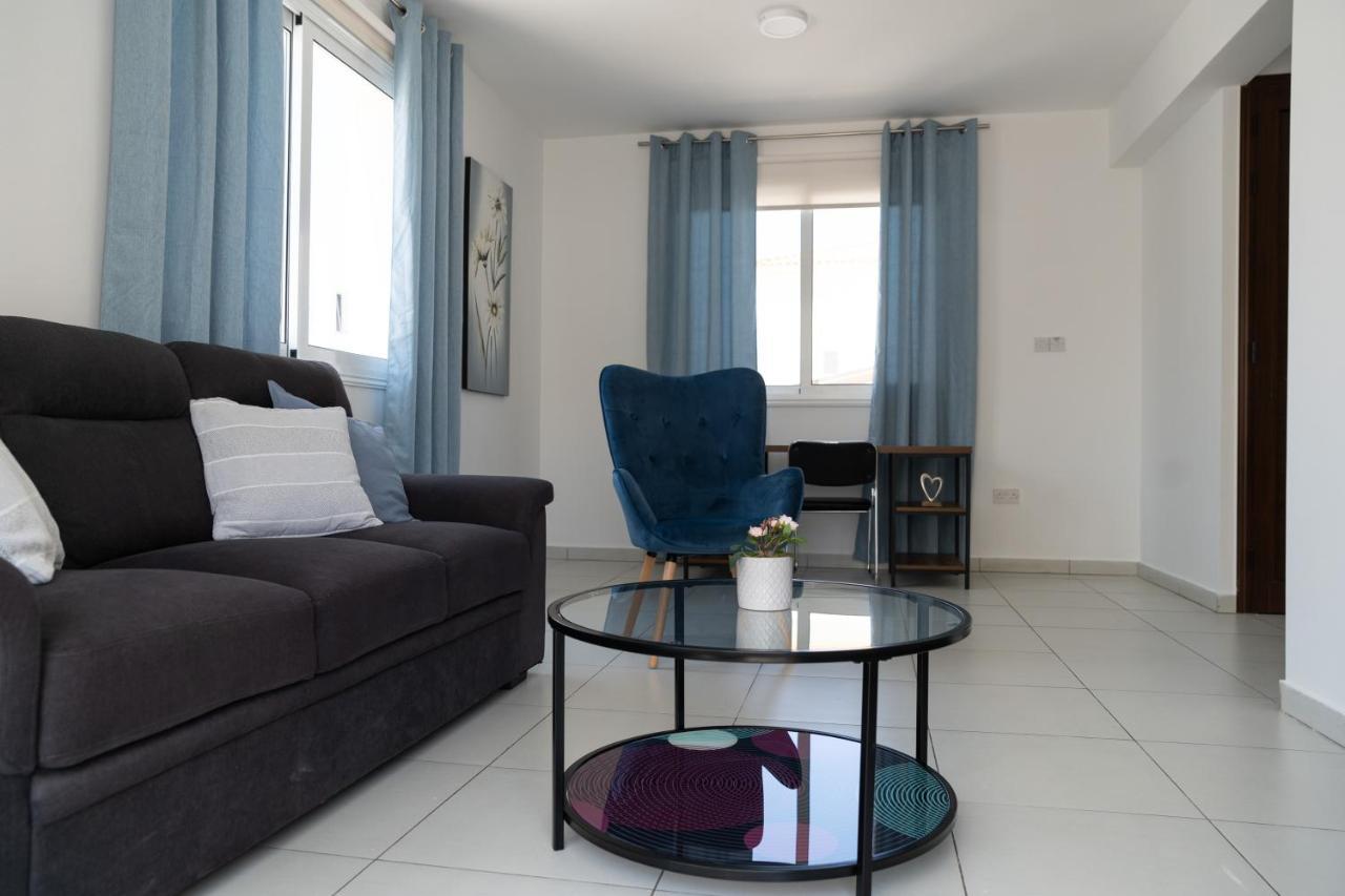 Dafni Villa Ekaterina 3 Bdrm Protarász Kültér fotó