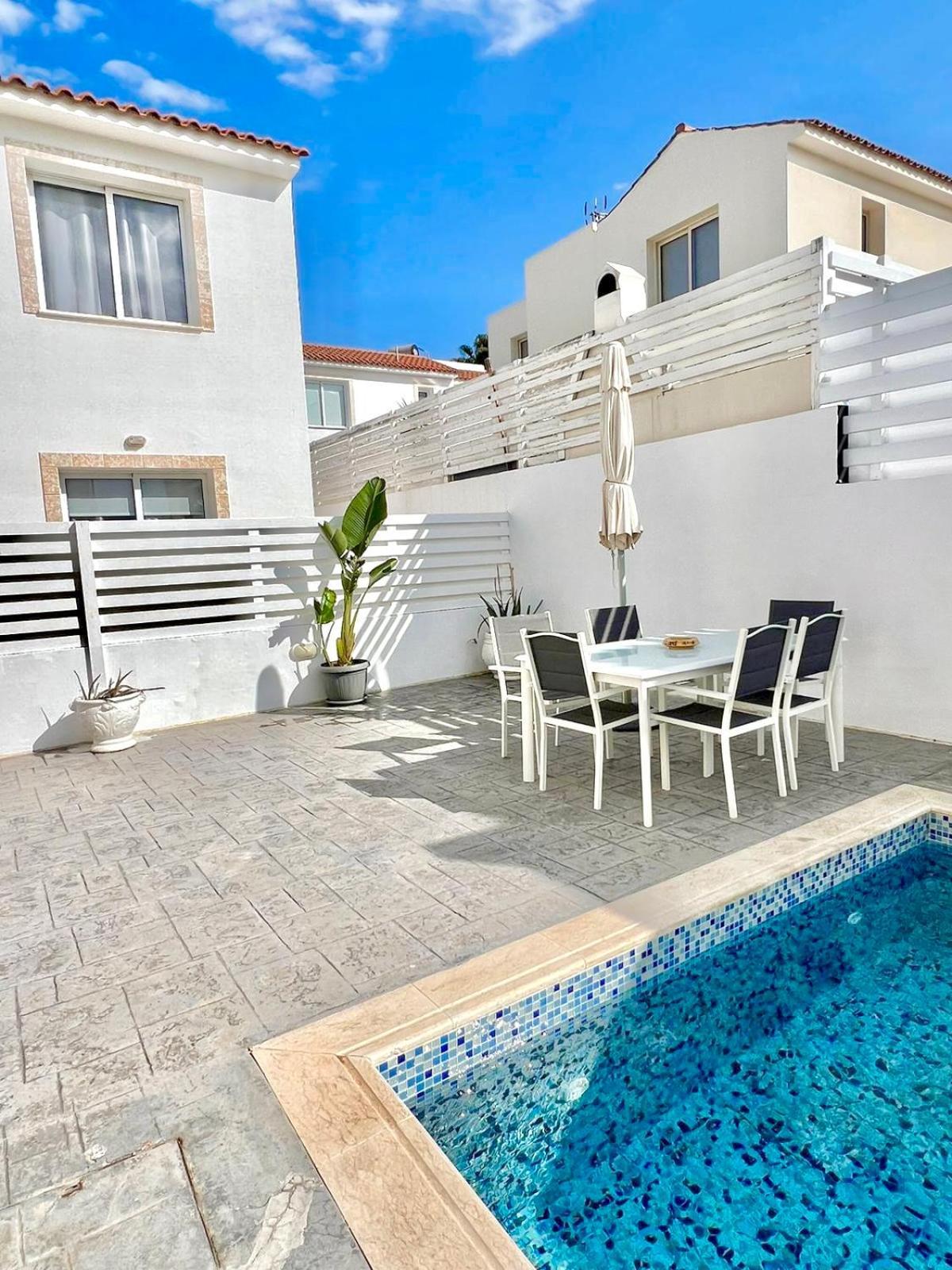 Dafni Villa Ekaterina 3 Bdrm Protarász Kültér fotó